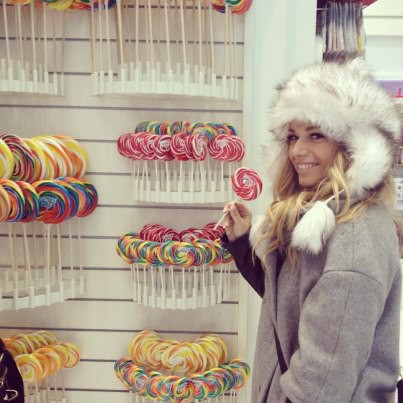 Cserpes Laura a Sugar Shop-ban